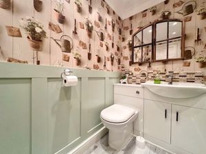 Photo 15- click for photo gallery